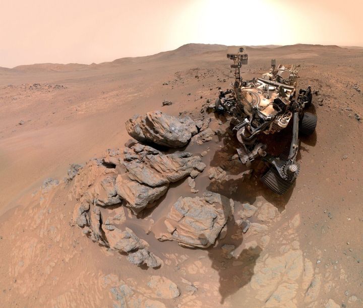 Say cheese! Rover sends striking selfie from Mars