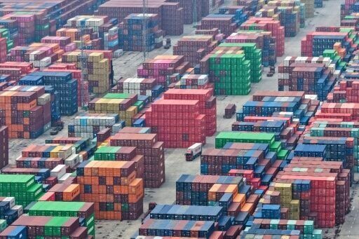 China's economy beats forecasts, but war darkens outlook