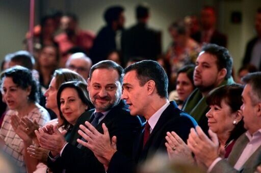 Graft trial of Spanish PM's ex-top aide begins