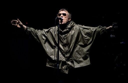 Oasis, Phil Collins and Luther Vandross among Rock Hall inductees