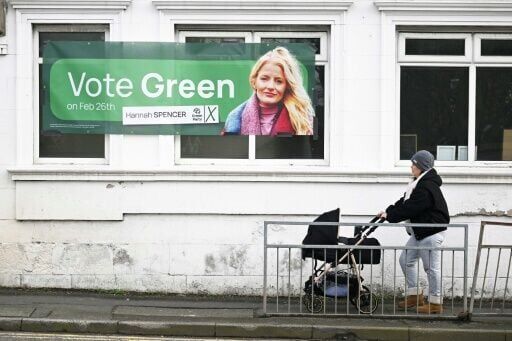 UK Labour party fights hard right, leftists in traditional stronghold