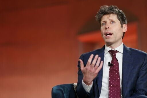 Wary of news media, Silicon Valley builds its own