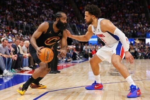 Thunder overpower Lakers, Pistons down Cavs