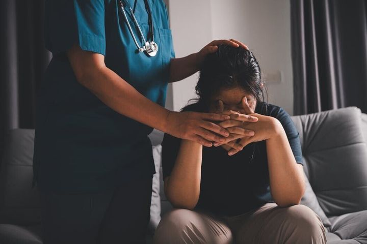 How long young cancer patients survive often depends on the insurance they have