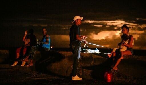 Cuba vows 'unbreakable resistance' as US pressure mounts