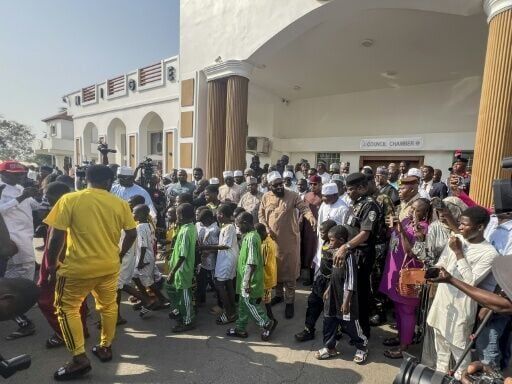 Nigeria paid Boko Haram ransom for kidnapped pupils: intel sources