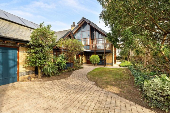 Stephen Hawking’s final home on the market for millions