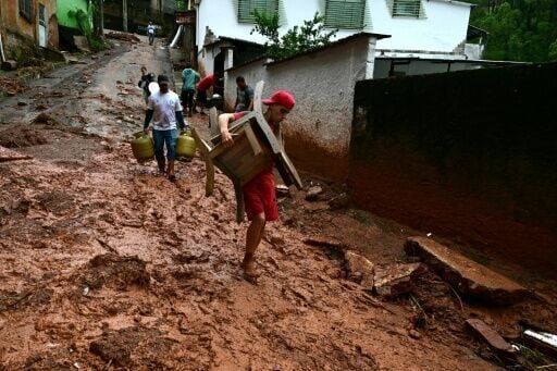 More rain lashes southeast Brazil as death toll hits 54