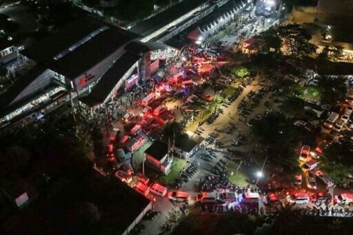 Train collision kills 15, injures dozens near Jakarta