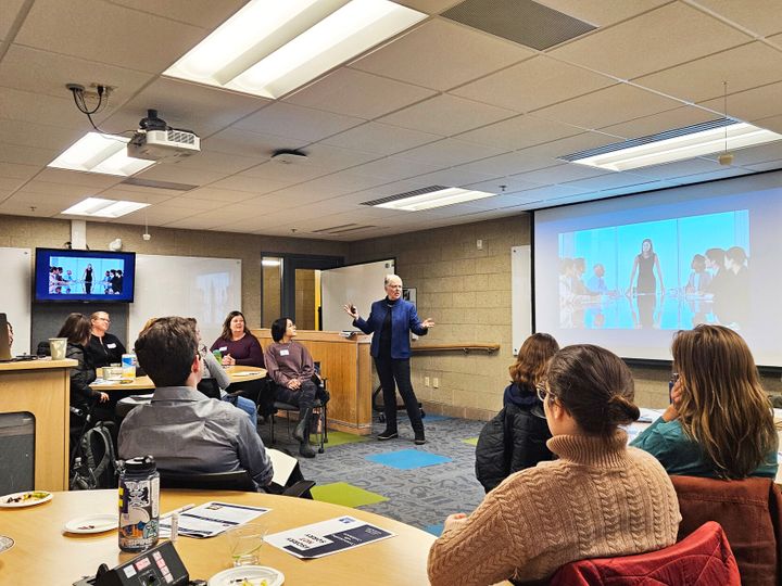 Sorry not sorry: Lori Addicks’ communication workshop