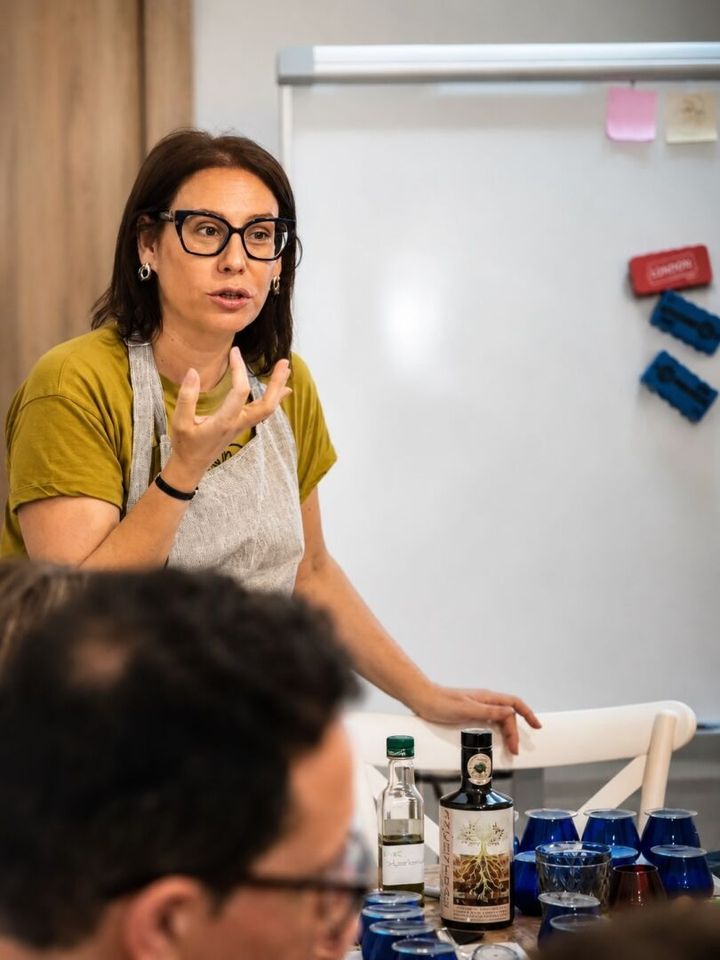 Spanish Olive Oil Shop Adds AI-Agent Recommendation Tools to Its Tasting Experience