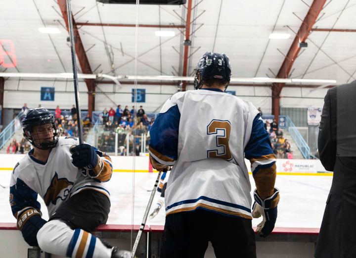 Bobcats bring the chill in hockey home opener