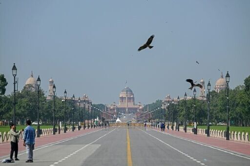 India replaces British architect statue with independence hero
