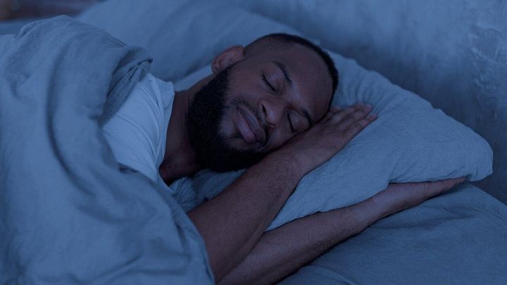 5 ways to sleep better when anxiety takes hold