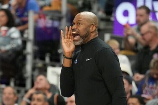Mosley fired as coach after Magic's first-round NBA playoff exit