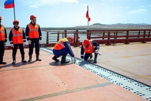 Russia, North Korea connect road bridge ahead of summer opening