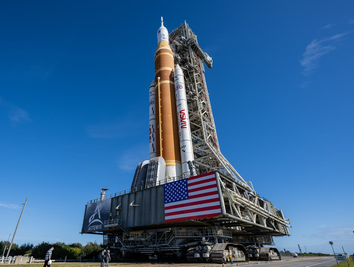 NASA astronauts blast off to moon on April 1