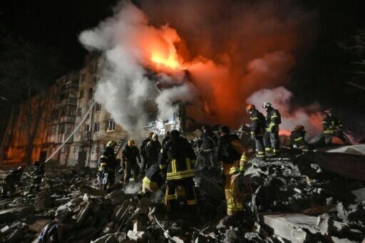 Russian strikes kill 12 across Ukraine