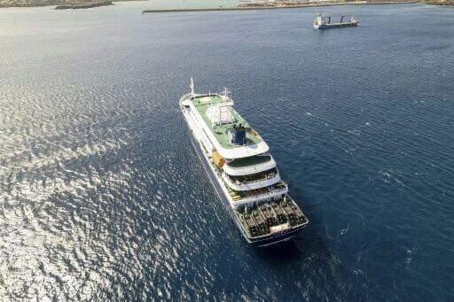 'Oh, gosh': Inside the race to test for cruise ship hantavirus