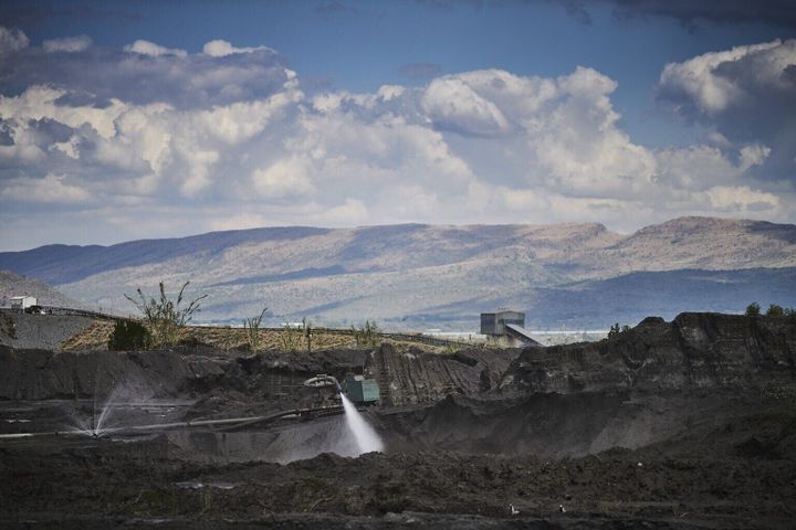 Sheehy introduces legislation targeting foreign mining labor standards