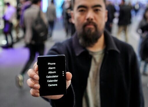 Privacy and attention promises from alternative phones at MWC