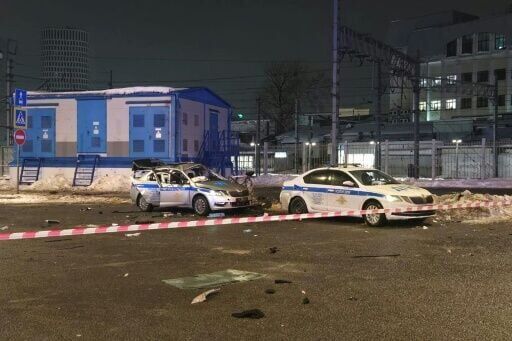 Man kills police officer in Moscow train station blast