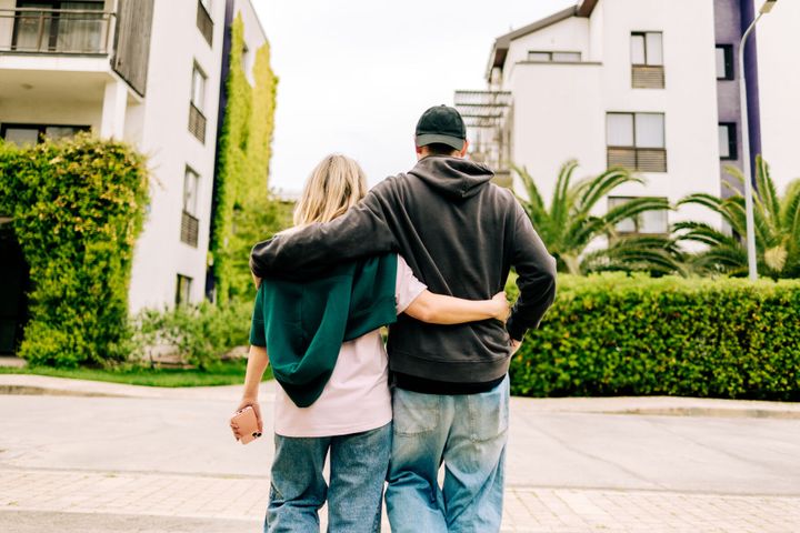 May Mortgage Outlook: Rates Stable but Braced for Shocks