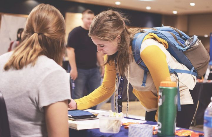 Students study options for getting involved at MSU and abroad