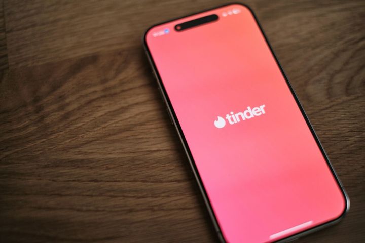 What’s the best way to attract more love interest on dating apps?