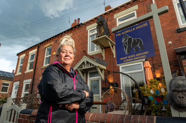 Homeowner faces $25,000 fine over 4-foot gorilla statue outside home