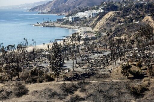 LA fire suspect had grudge against wealthy: prosecutors