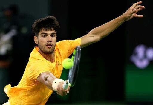 Streaks on line as Alcaraz takes on Medvedev in Indian Wells semis