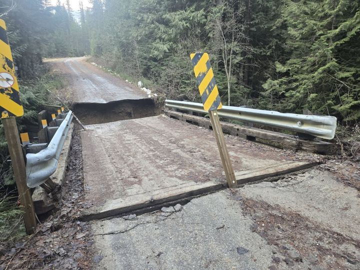 Kootenai National Forest map shows storm-blocked roads and trails