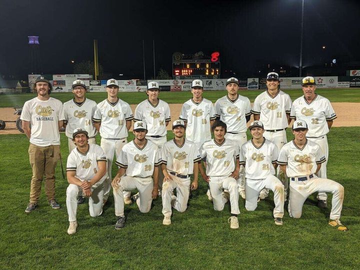 Hitting it off with MSU's club baseball team