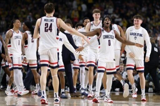 Connecticut to face Michigan for US collegiate basketball crown