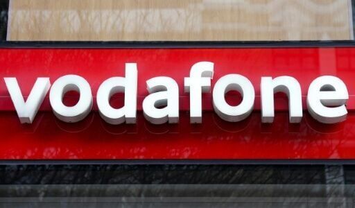 Vodafone to take full ownership of UK mobile operator