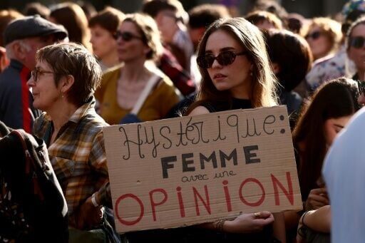Thousands march for women's rights and against Mideast war