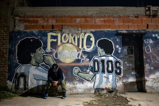 Images of dead Maradona rock trial of medical team