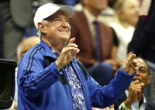 Neil Sedaka, US singer and songwriter, dies age 86