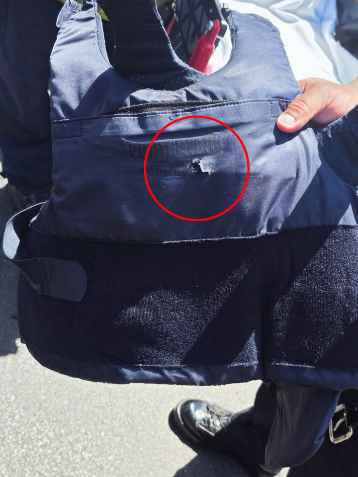 Cop shot in chest during gun battle saved by bulletproof vest