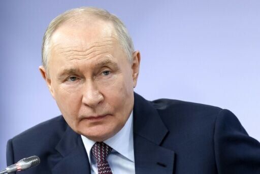 Ukraine pressures Russia as midnight ceasefire looms