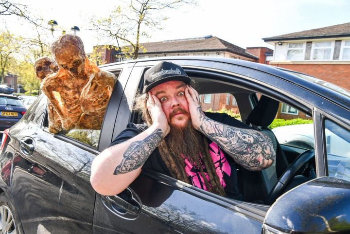 Police swarm man’s car after fake skeletons mistaken for dead bodies