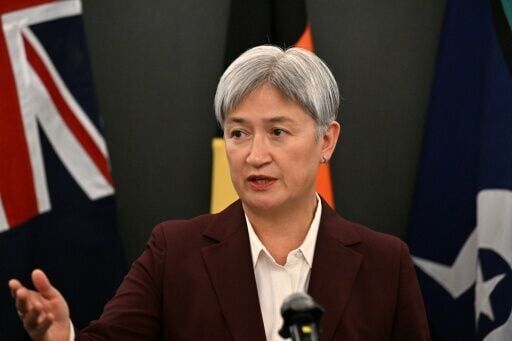 Australia FM says China agrees to collaborate on jet fuel exports