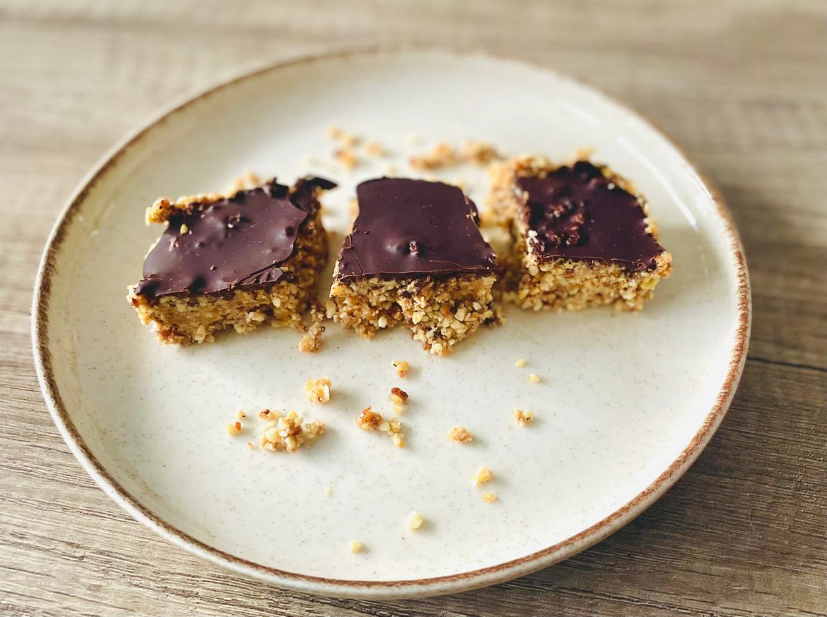 Nutty Dark Chocolate Bites