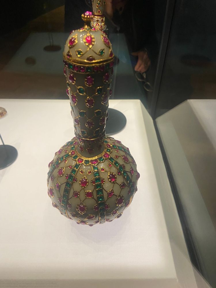 Cowper’s Cut 372: Status symbols