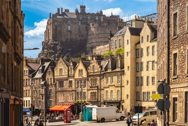 The Edinburgh tour that changes how you see the city