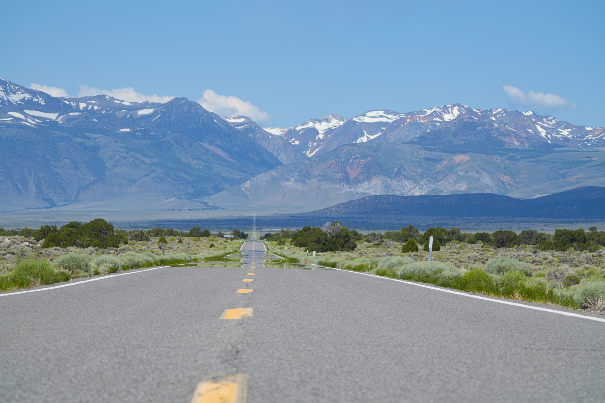 highway leading to Sierra Nevada