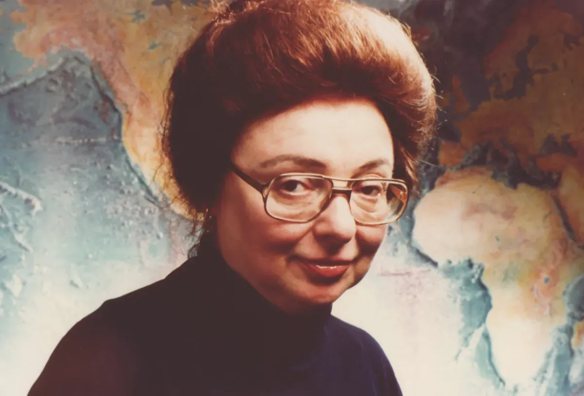 Marie Tharp: The Woman Who Redrew the Earth