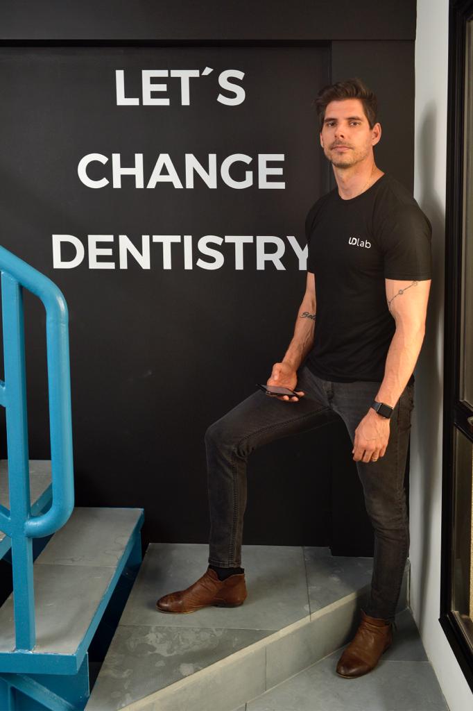 UDlab e iDent se unem em ação de conteúdo gratuito para dentistas em isolamento
