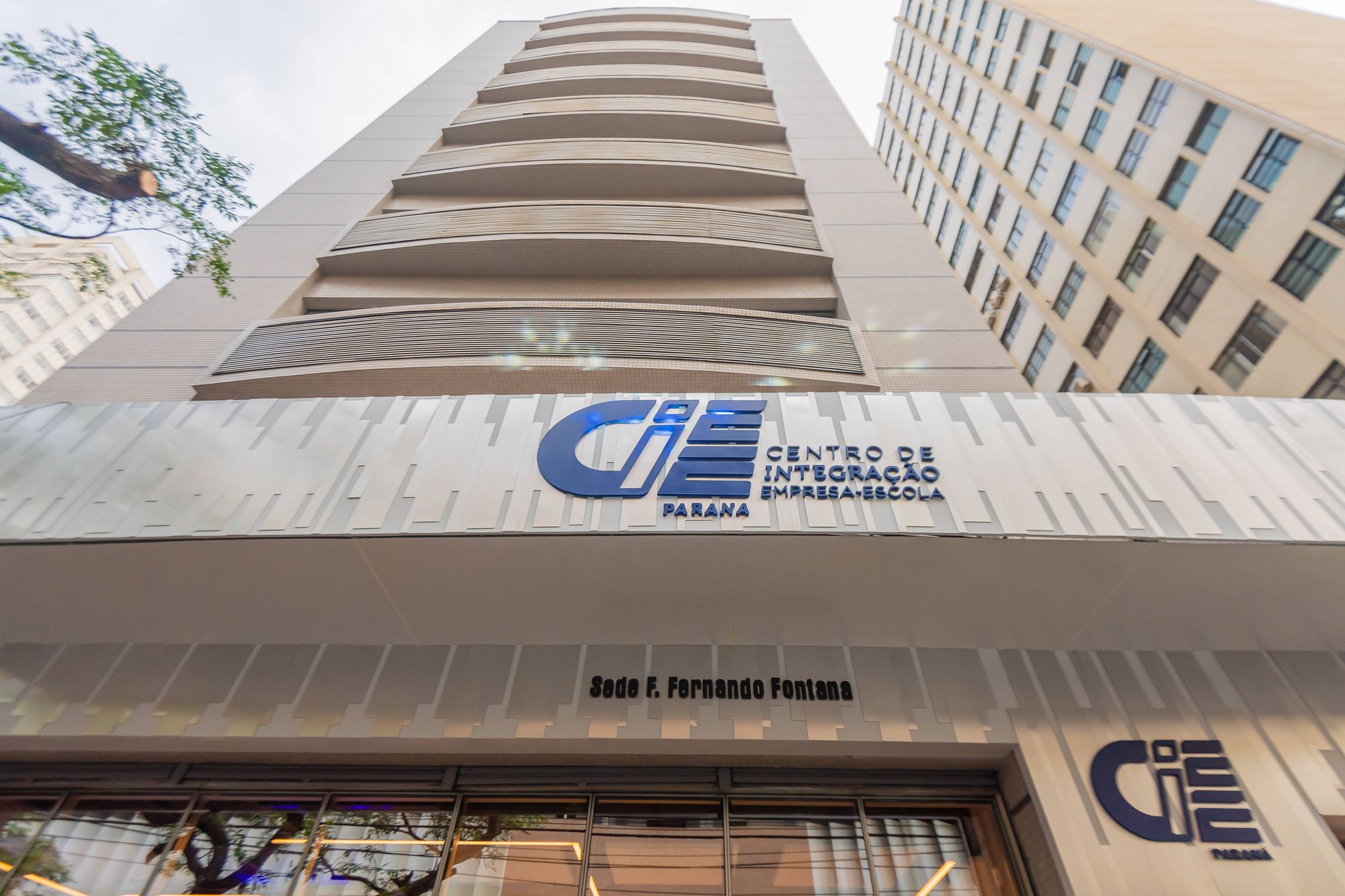 Mais de oito mil jovens foram beneficiados pelo Programa de Aprendizagem no Paraná em 2022